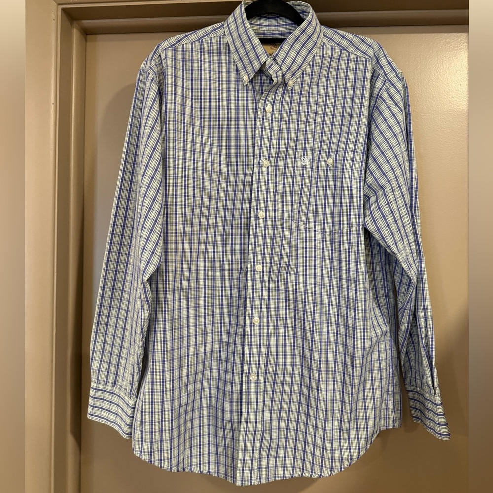 Wrangler White and Blue Plaid Button-Down Shirt
